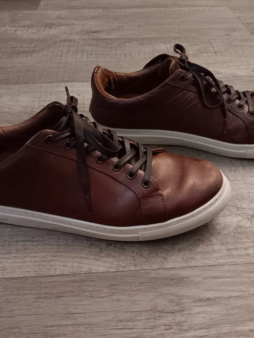 Thursday Leather Lace Up Sneakers Men’s Size 11.5 Wide